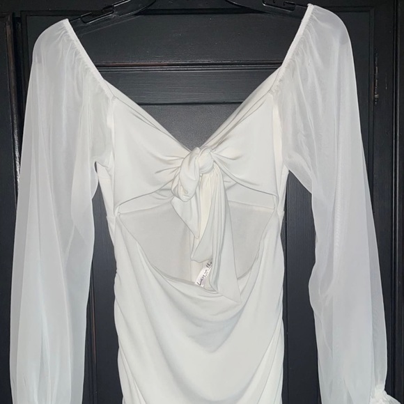 Lucy in the Sky Denisse Chiffon Sheer Sleeve Dress in White - Picture 5 of 6